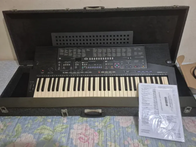 Teclado  yamaha psr -410