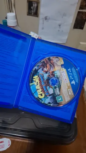 Jogo crash bandicoot trilogy ps4
