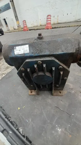 Redutor de velocidade 1: 50  Torwell 2.3 cv