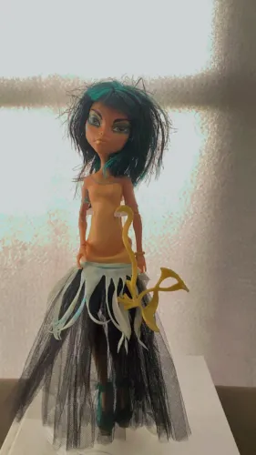 Boneca Cléo monster high