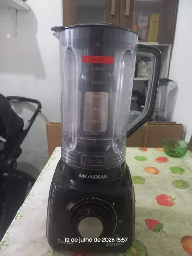 Liquidificador turbo excelente 110V