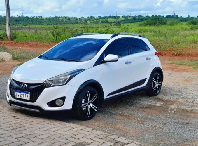 Hyundai HB20X Premium 1.6 Flex 16V Aut. 2015