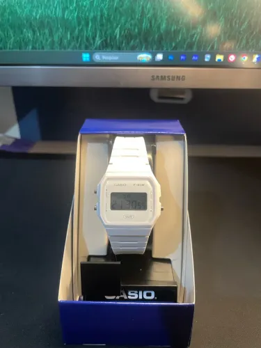 Relógio Casio F-91WB - Novo