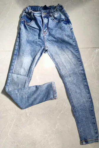 Calça Jeans slim menino PUC tam 10
