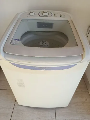 Máquina de lavar Electrolux 15 kg