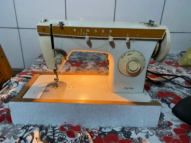 Máquina de costurar