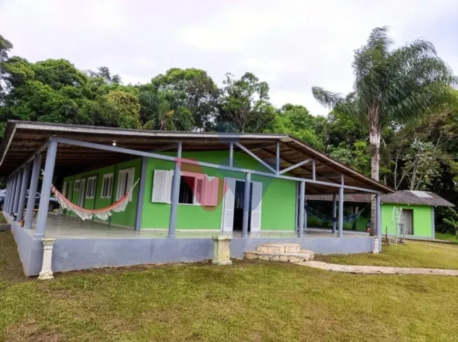 Excelente Chácara em Antonina PR 8 Alqueires com Lazer, Piscinas e Lagoas