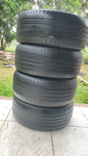 Jogo de pneus Dunlop 225/45R17 