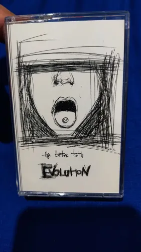 Fita K7 Evanescence - The Bitter Truth EVOLUTION