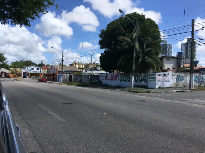 Terreno Comercial de 1000m² em Ponta Negra - Natal