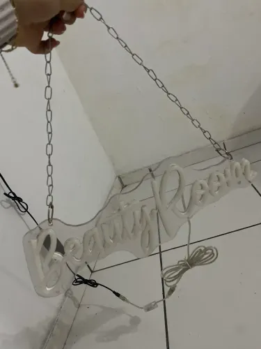 Placa decorativa para Studio ou salão