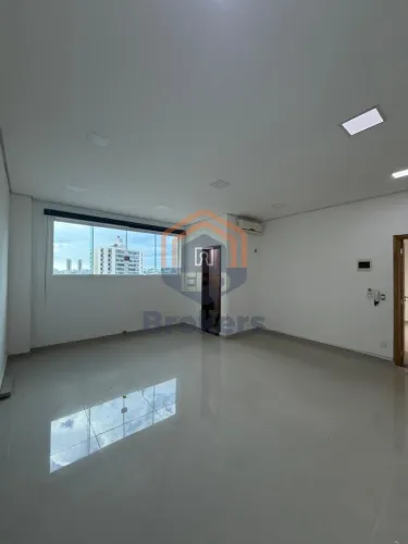 Sala Comercial em Vila Paris - Jundiaí, SP
