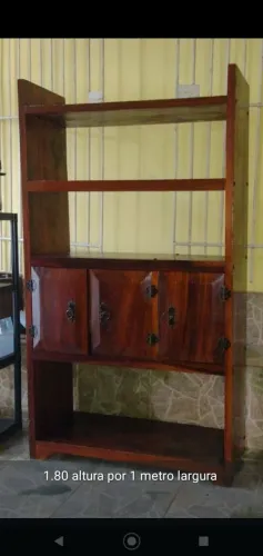 VENDE -SE 2 ESTANTES POR 550,00