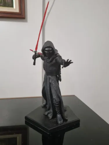 Kylo Ren 1/10 - Iron Studios