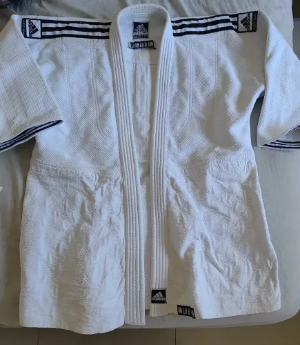 Kimono Adidas Elite Jiu ou Judo  Tamanho P