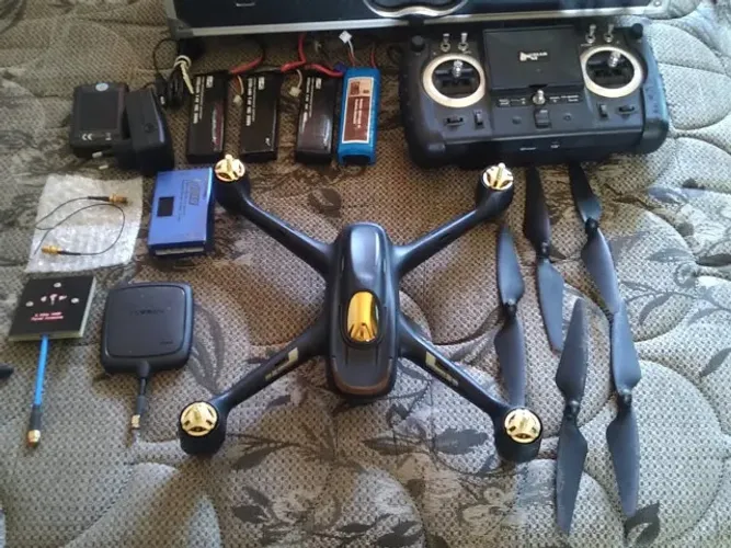 DRONE HUBSAN X4 BRUSHLESS H501S