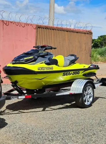 Jet-ski rxtx 300