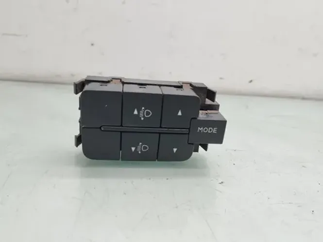 Botão Comando Luz Iveco Daily 2013