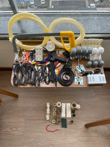 Cabos e adaptadores tudo