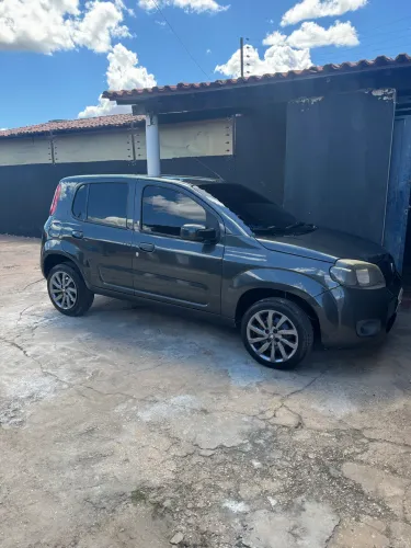 Fiat Uno Vivace Celeb. 1.0 EVO F.flex 8V 5P 2012