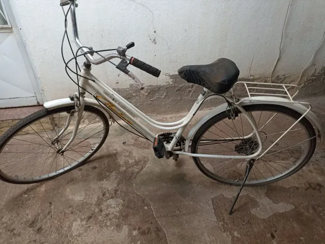 Bicicleta Monark brisa branca aro 26 colecionador com marcha adicionada 
