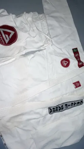 Kimono de jiujitsu A4