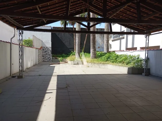 Sobrado à venda, 500 m² por R$ 4.500.000 - Gonzaga - Santos/SP