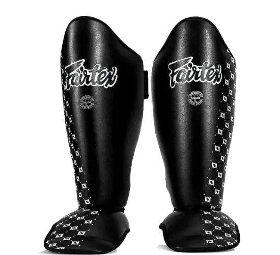 Caneleira Fairtex Muay Thai - SP5 PRETA - Tamanho M