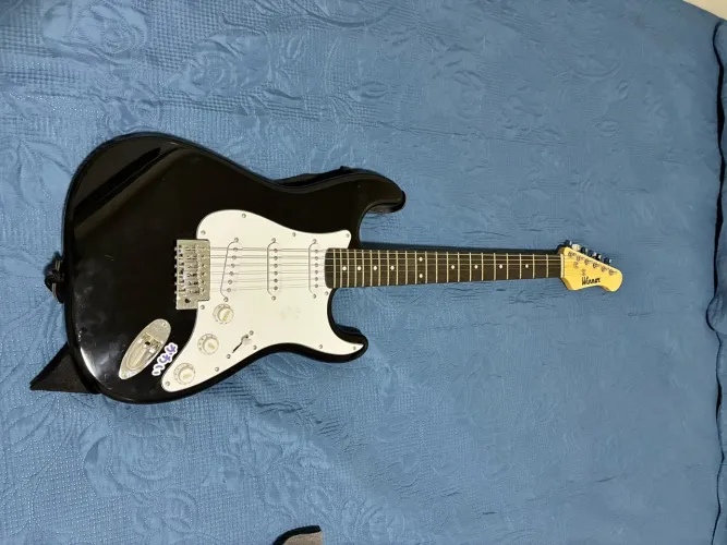 Guitarra Stratocaster Winner + Acessórios