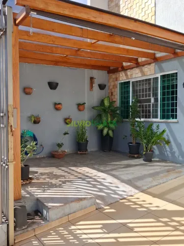 Sobrado à Venda no Jardim Fregadolli | 174 m² | 3 Quartos | 1 Suíte