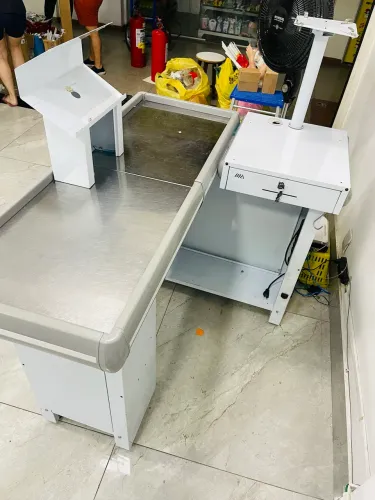 Balcão Caixa Checkout de Loja/Supermercado - Ótimo Estado