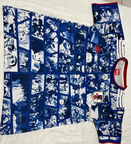 Camiseta masculina usado em bom estado
