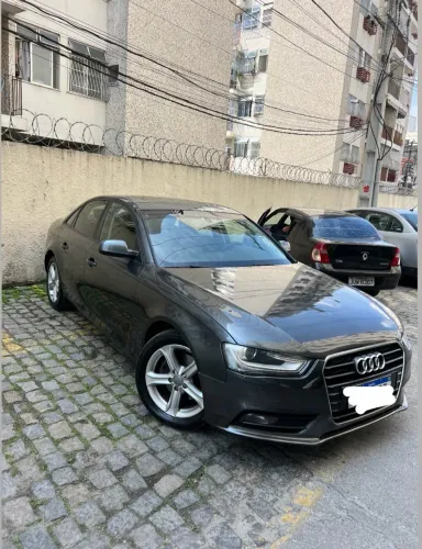 Audi A4 2.0 Avant 16V TFSI Quattro Stronic 2013