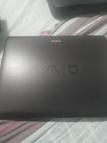 Notebook Sony antigo - para retirar peças