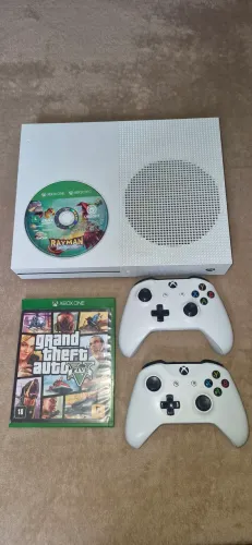 Xbox one S - 1 Tb