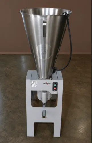 Liquidificador industrial basculante