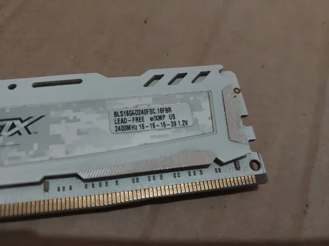 memória ram 16gb ddr4 2400mhz