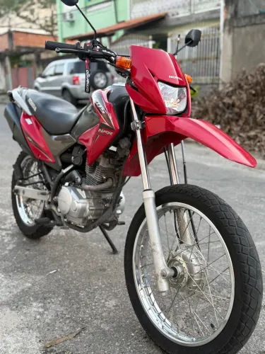 NXR bross 150 impecável.