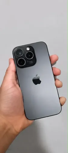 iPhone 15 pro 126gb Preto