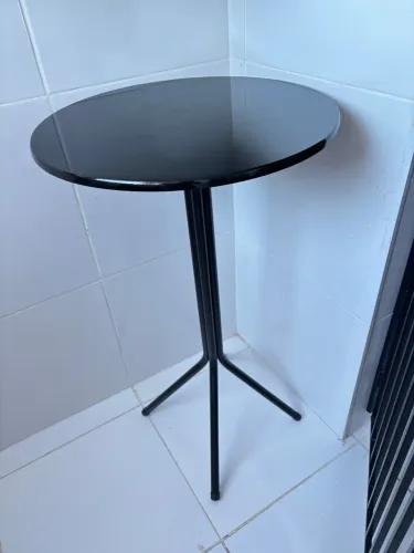Mesa Bistrô