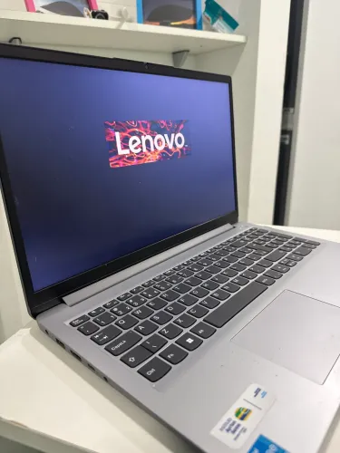 Notebook Lenovo Ideapad 1i Core 3