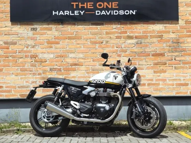 TRIUMPH SPEED TWIN 2025
