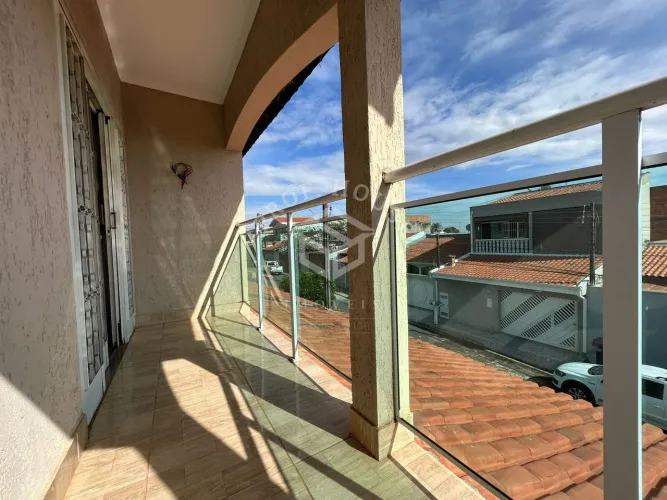 Sobrado no Jardim Residencial Roseira em Limeira-SP