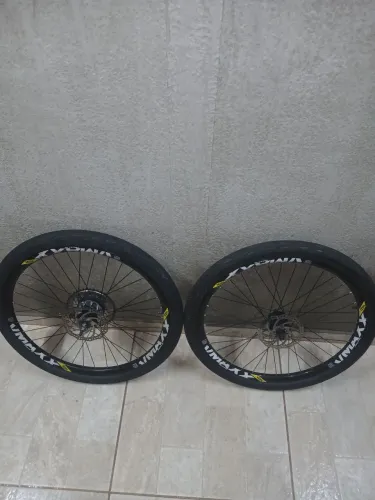 Par rodas vmaxx aro 26 + freio e disco + pneu e câmera de ar