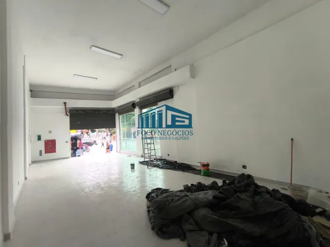 Salão comercial para alugar no bairro Conceição - Diadema/SP