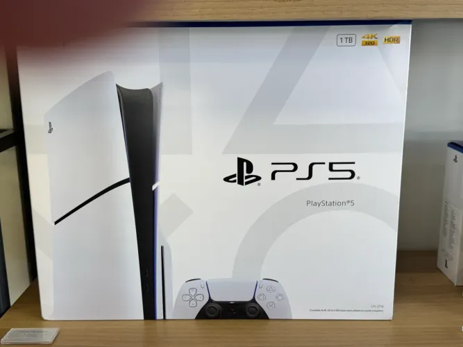 PLAYSTATION 5