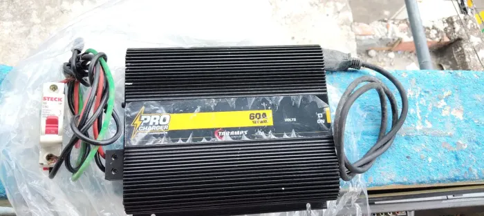 Fonte automotiva 60A Pro Taramps