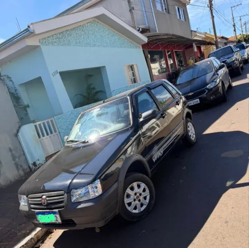 Fiat Uno Mille WAY Economy 1.0 F.flex 4P 2013