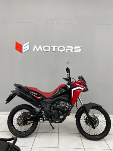 Perfeita!! Sahara Rally 300 2024 Financiamento até 48X // cartões até 24X