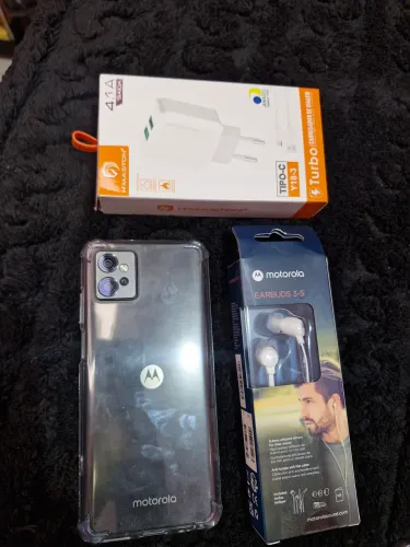 Moto g32 